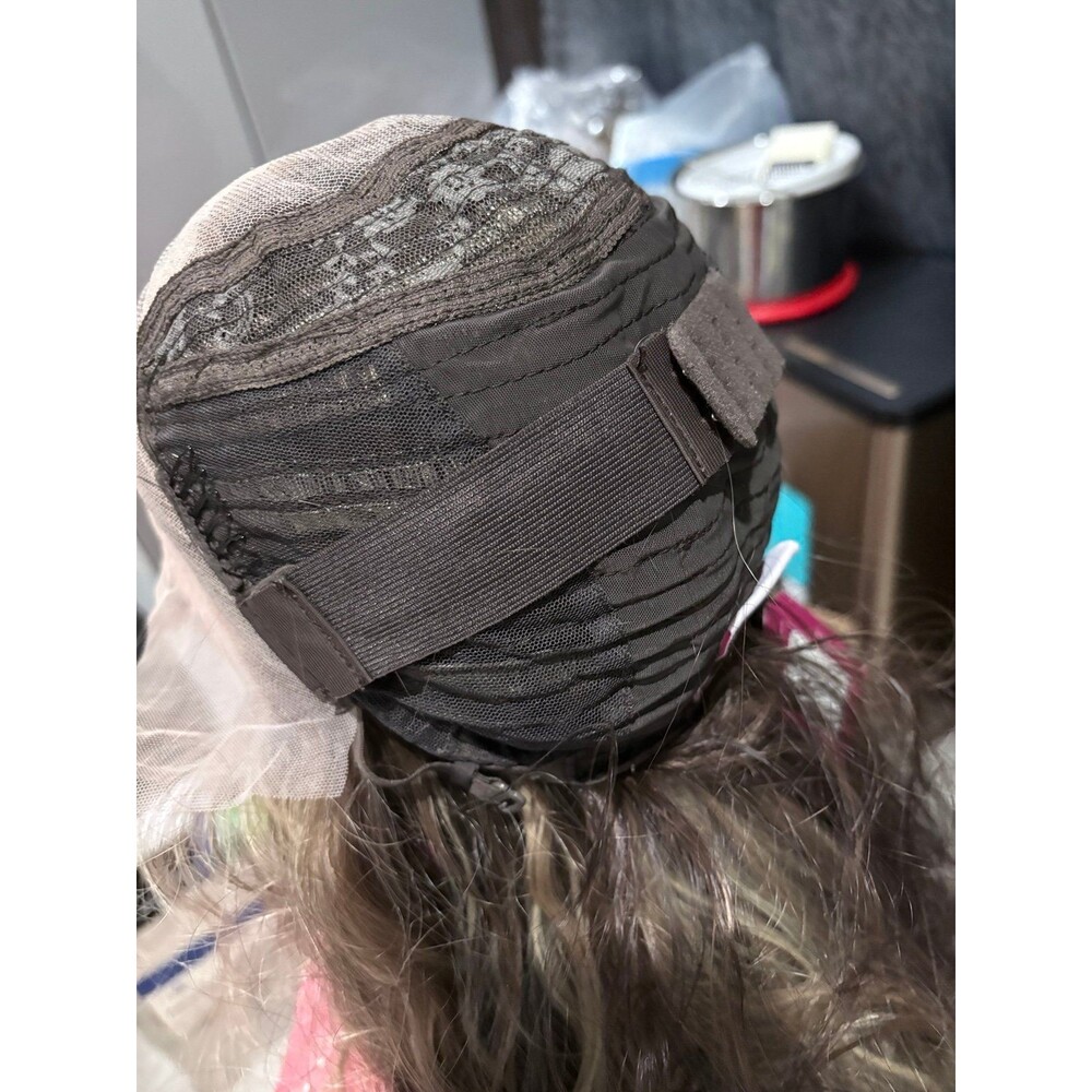 Chelsey Smith Crowns “Cassidy 2.0” wig lace front synthetic New - Picture 8 of 10